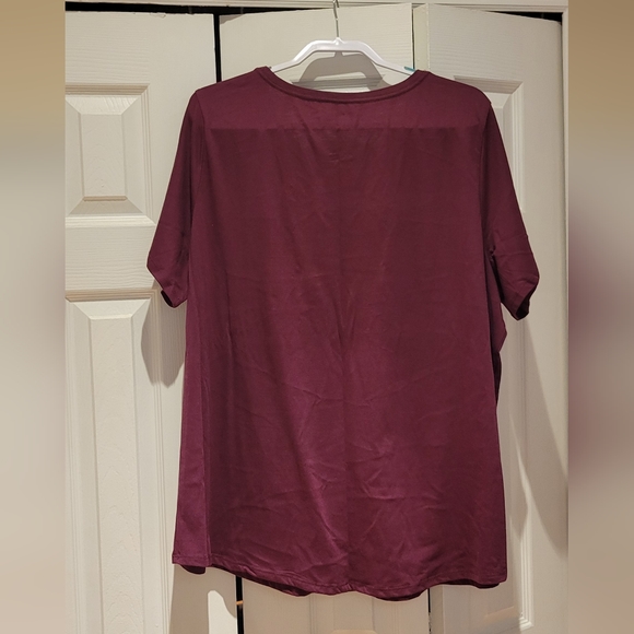 Clearance ☆ Disney Plus Size 3x Villains T-Shirt • Burgundy/Wine - Picture 7 of 7